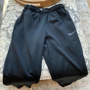 Nike men’s black dri-fit sweatpants
